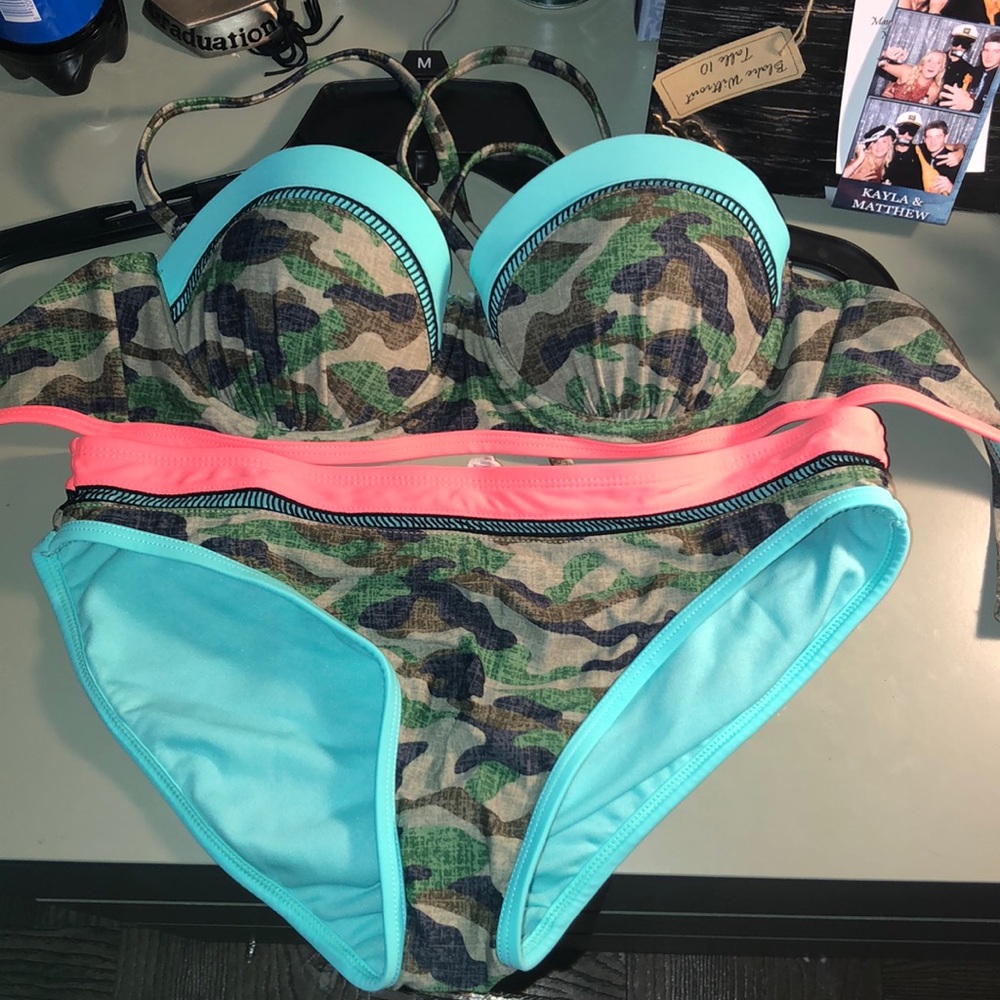 Camo bikini